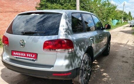 Volkswagen Touareg III, 2004 год, 920 000 рублей, 5 фотография