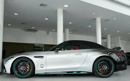 Mercedes-Benz SL-Класс AMG, 2023 год, 29 900 000 рублей, 3 фотография