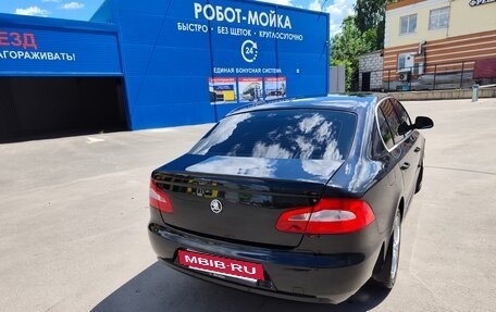 Skoda Superb III рестайлинг, 2012 год, 940 000 рублей, 13 фотография