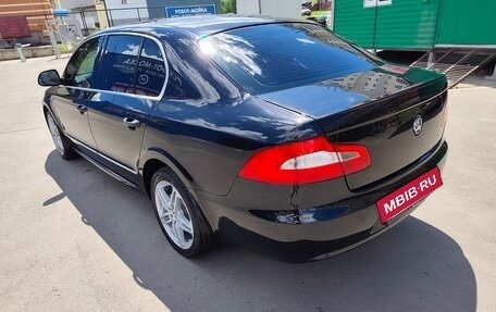Skoda Superb III рестайлинг, 2012 год, 940 000 рублей, 16 фотография