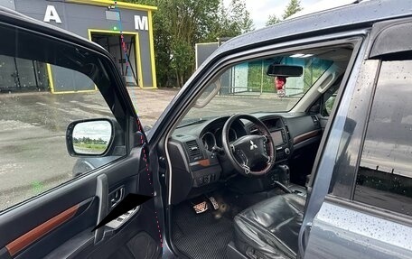 Mitsubishi Pajero IV, 2008 год, 1 650 000 рублей, 15 фотография
