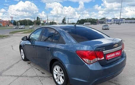 Chevrolet Cruze II, 2013 год, 800 000 рублей, 5 фотография