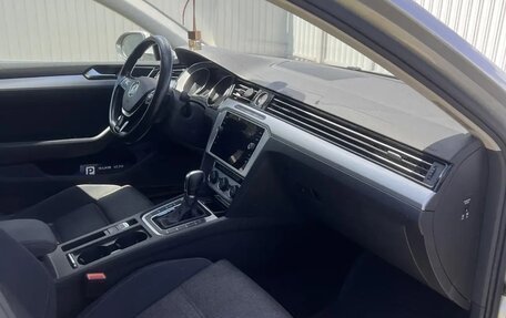 Volkswagen Passat B8 рестайлинг, 2019 год, 1 750 000 рублей, 9 фотография