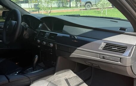 BMW 5 серия, 2008 год, 1 700 000 рублей, 14 фотография