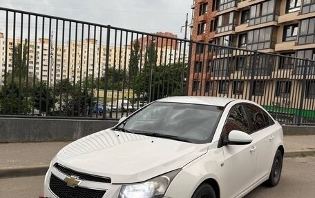 Chevrolet Cruze II, 2011 год, 525 000 рублей, 3 фотография