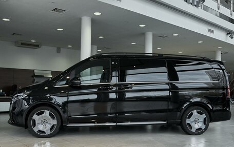 Mercedes-Benz V-Класс, 2026 год, 13 700 000 рублей, 3 фотография