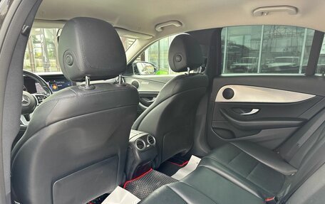 Mercedes-Benz E-Класс, 2018 год, 2 980 000 рублей, 13 фотография