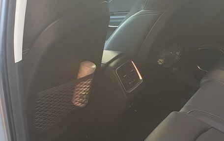 Geely Atlas, 2023 год, 2 200 000 рублей, 12 фотография