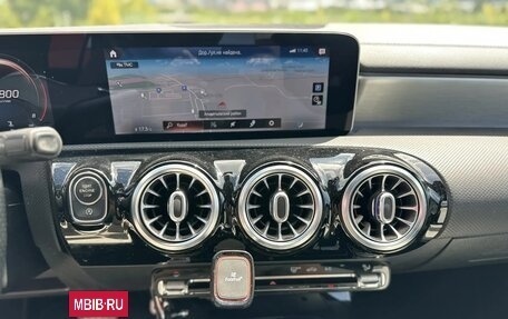 Mercedes-Benz CLA, 2019 год, 3 000 000 рублей, 22 фотография