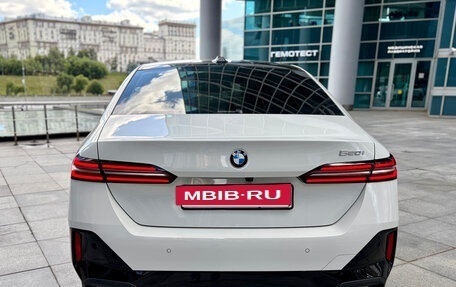 BMW 5 серия, 2024 год, 7 100 000 рублей, 7 фотография