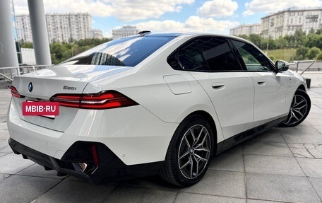 BMW 5 серия, 2024 год, 7 100 000 рублей, 8 фотография
