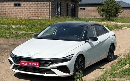 Hyundai Elantra, 2023 год, 1 940 000 рублей, 1 фотография