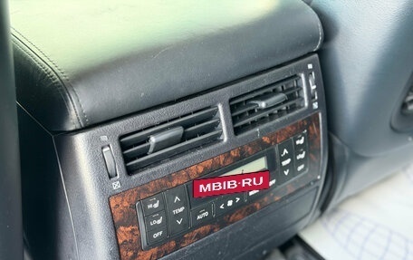 Toyota Land Cruiser 200, 2011 год, 2 900 000 рублей, 12 фотография
