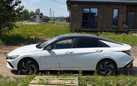 Hyundai Elantra, 2023 год, 1 940 000 рублей, 8 фотография