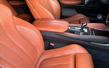 BMW X6 M, 2015 год, 3 950 000 рублей, 8 фотография