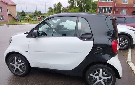 Smart Fortwo III, 2016 год, 799 000 рублей, 3 фотография