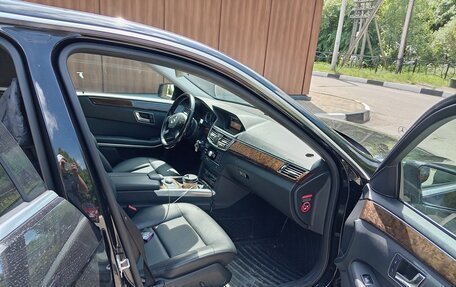 Mercedes-Benz E-Класс, 2012 год, 1 750 000 рублей, 7 фотография