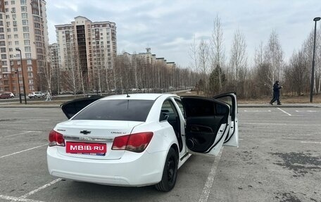 Chevrolet Cruze II, 2010 год, 475 000 рублей, 14 фотография