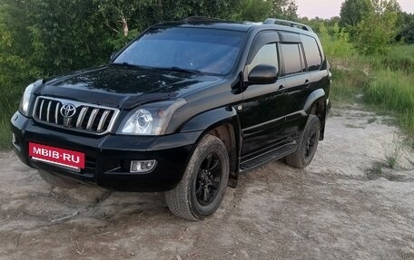 Toyota Land Cruiser Prado 120 рестайлинг, 2008 год, 2 500 000 рублей, 2 фотография