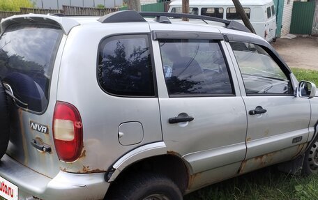 Chevrolet Niva I рестайлинг, 2006 год, 135 000 рублей, 4 фотография