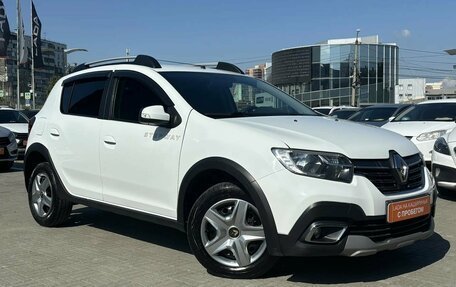 Renault Sandero II рестайлинг, 2019 год, 1 150 000 рублей, 2 фотография