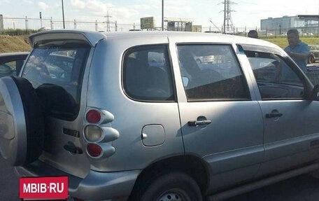 Chevrolet Niva I рестайлинг, 2006 год, 250 000 рублей, 3 фотография