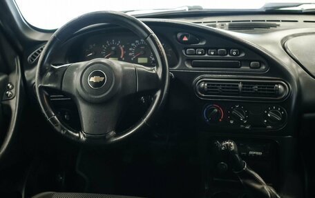 Chevrolet Niva I рестайлинг, 2015 год, 482 000 рублей, 9 фотография