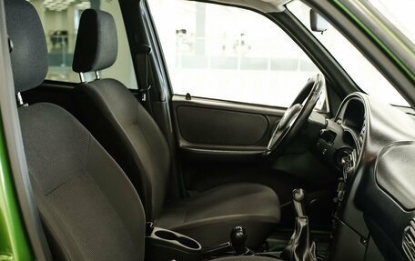 Chevrolet Niva I рестайлинг, 2015 год, 482 000 рублей, 16 фотография