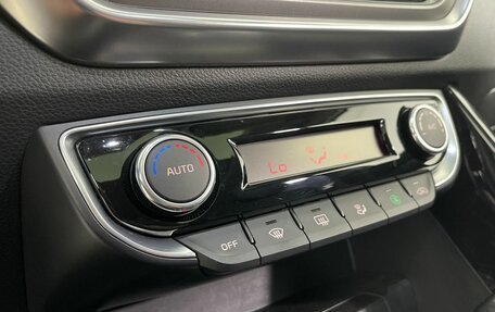 KIA Sportage IV рестайлинг, 2019 год, 2 290 000 рублей, 18 фотография