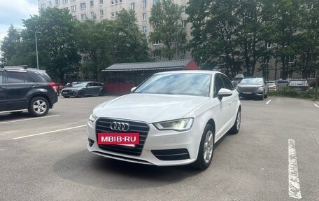 Audi A3, 2015 год, 1 370 000 рублей, 2 фотография