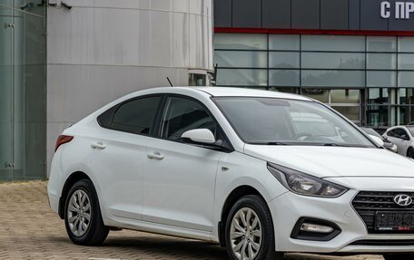 Hyundai Solaris II рестайлинг, 2018 год, 895 000 рублей, 9 фотография