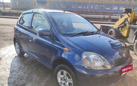 Toyota Vitz, 1999 год, 300 000 рублей, 2 фотография