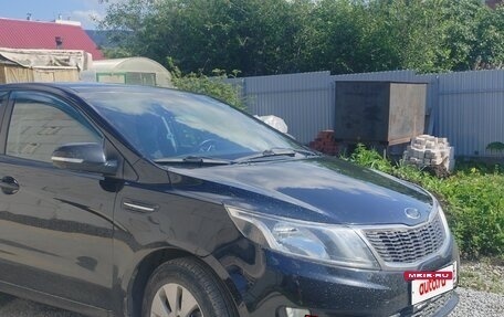 KIA Rio III рестайлинг, 2013 год, 850 000 рублей, 2 фотография
