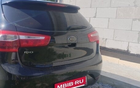 KIA Rio III рестайлинг, 2013 год, 850 000 рублей, 4 фотография