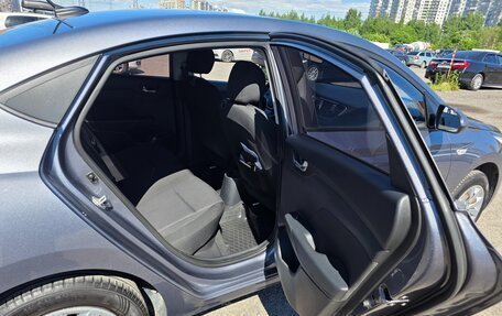 Hyundai Solaris II рестайлинг, 2018 год, 1 150 000 рублей, 13 фотография