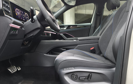 Volkswagen Tiguan, 2026 год, 4 670 000 рублей, 15 фотография