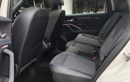 Volkswagen Tiguan, 2026 год, 4 670 000 рублей, 29 фотография