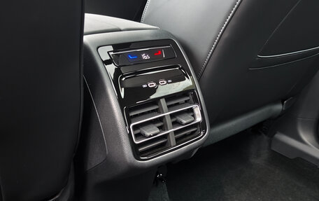 Volkswagen Tiguan, 2026 год, 4 670 000 рублей, 30 фотография
