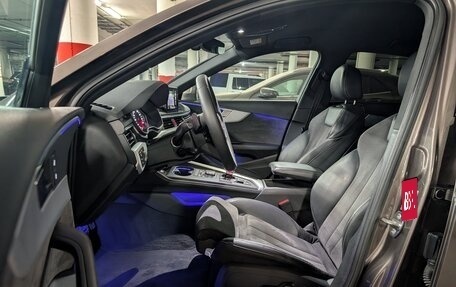 Audi A4, 2017 год, 2 150 000 рублей, 5 фотография