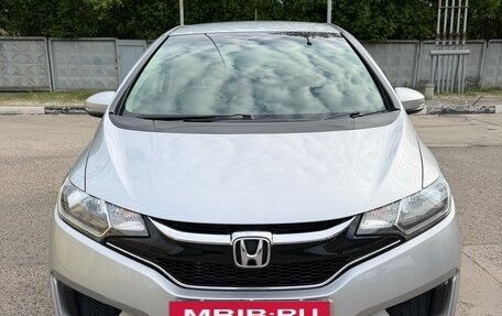 Honda Fit III, 2016 год, 937 000 рублей, 2 фотография