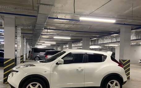 Nissan Juke II, 2013 год, 1 050 000 рублей, 2 фотография