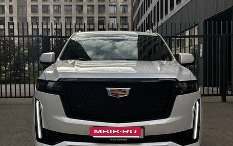 Cadillac Escalade V, 2022 год, 10 000 000 рублей, 2 фотография