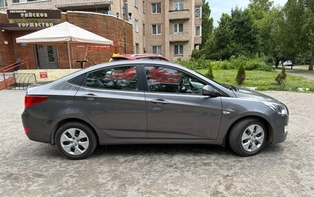 Hyundai Solaris II рестайлинг, 2016 год, 770 000 рублей, 3 фотография