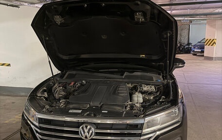 Volkswagen Touareg III, 2020 год, 4 500 000 рублей, 21 фотография
