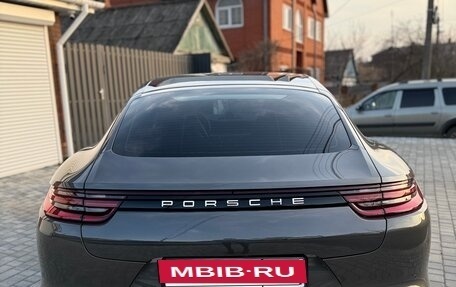 Porsche Panamera II рестайлинг, 2017 год, 5 800 000 рублей, 28 фотография