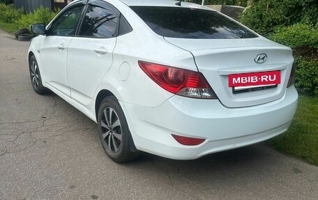 Hyundai Solaris II рестайлинг, 2014 год, 450 000 рублей, 7 фотография