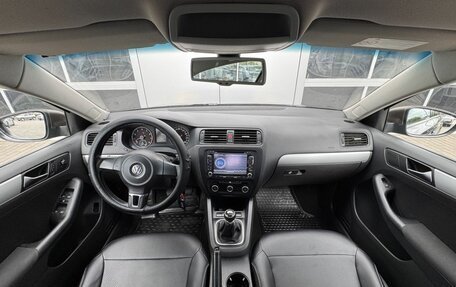 Volkswagen Jetta VI, 2011 год, 790 000 рублей, 10 фотография