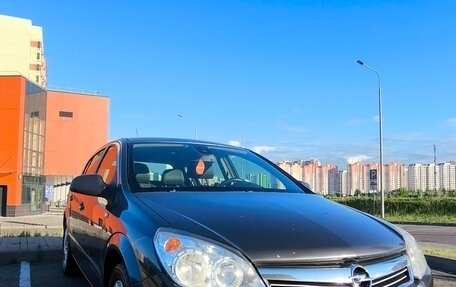 Opel Astra H, 2010 год, 519 999 рублей, 1 фотография