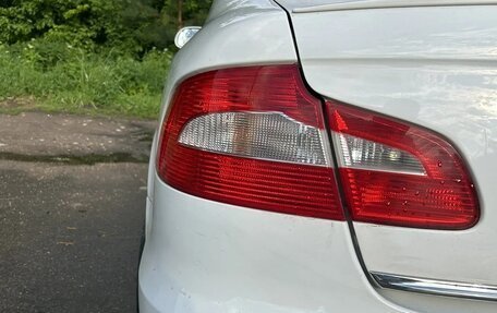 Skoda Superb III рестайлинг, 2011 год, 829 000 рублей, 17 фотография