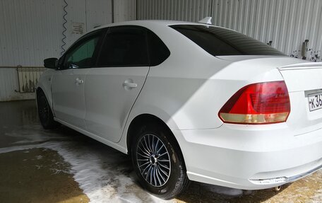 Volkswagen Polo VI (EU Market), 2011 год, 380 000 рублей, 11 фотография
